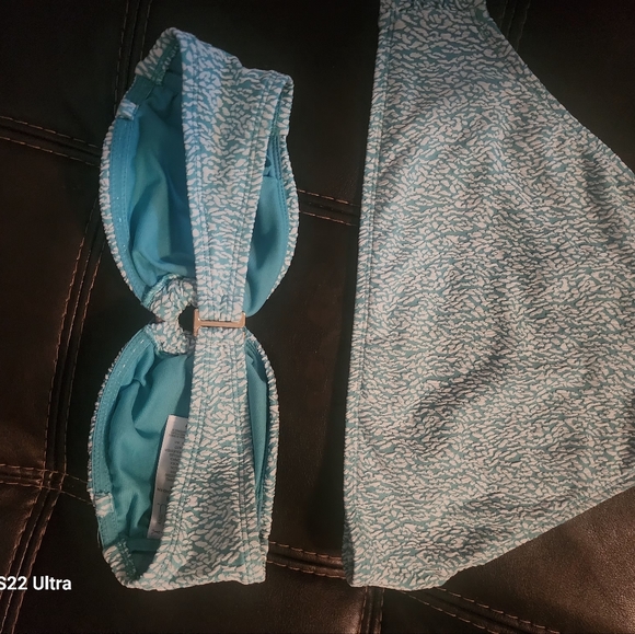 Bikini set - Picture 2 of 2